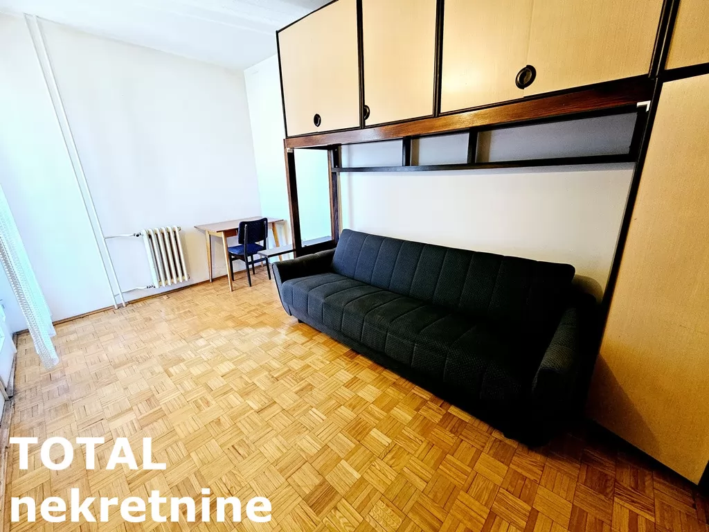 Stan,NOVI SAD,BULEVAR,kv: 74.00, € 206000, ID: 1100904 4