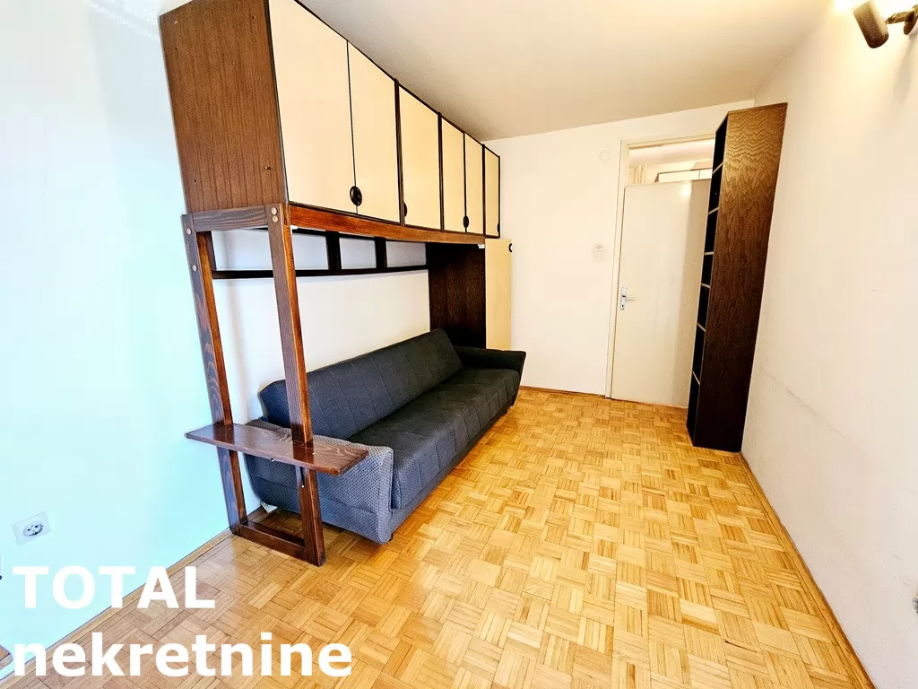 Stan,NOVI SAD,BULEVAR,kv: 74.00, € 206000, ID: 1100904 6