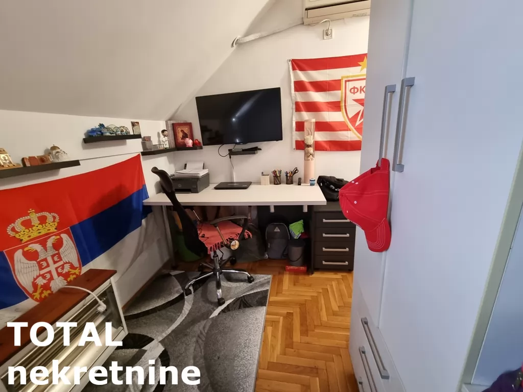 Stan,NOVI SAD,BULEVAR,kv: 77.00, € 198800, ID: 1100936 16