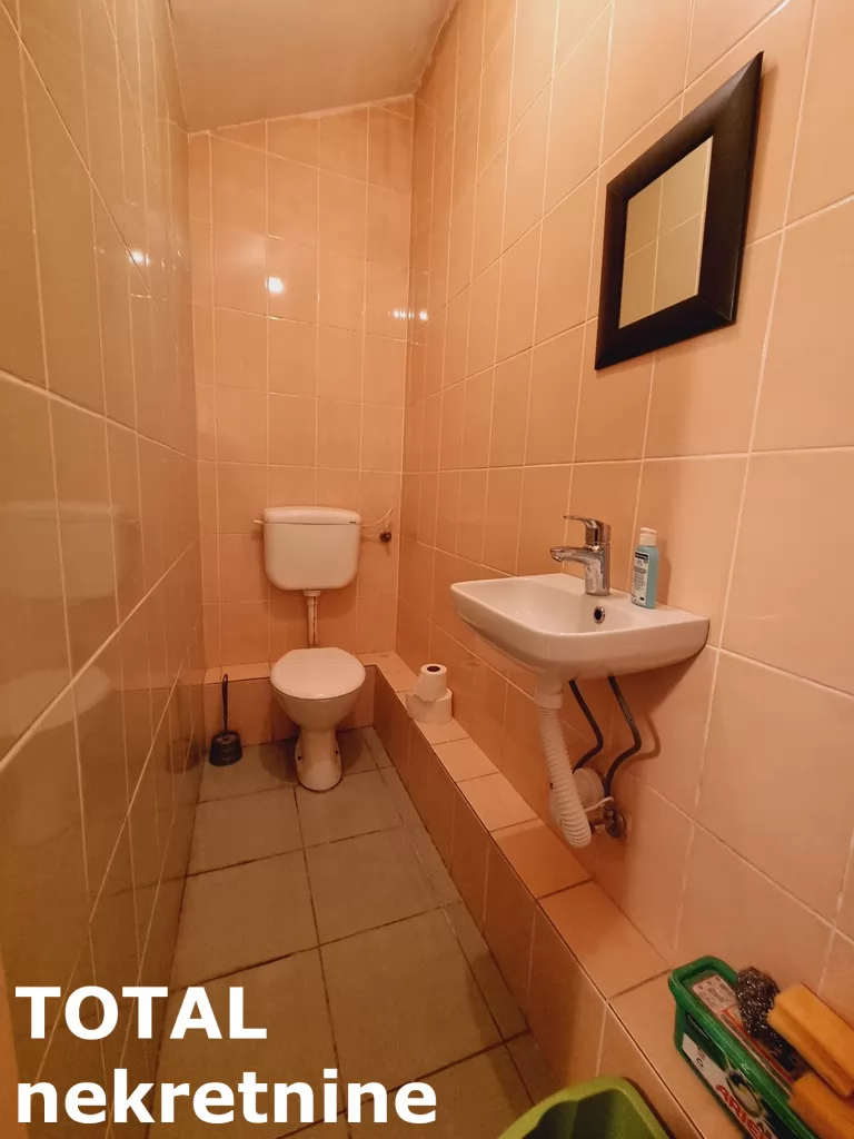 Stan,NOVI SAD,BULEVAR,kv: 78.00, € 190000, ID: 1100617 2