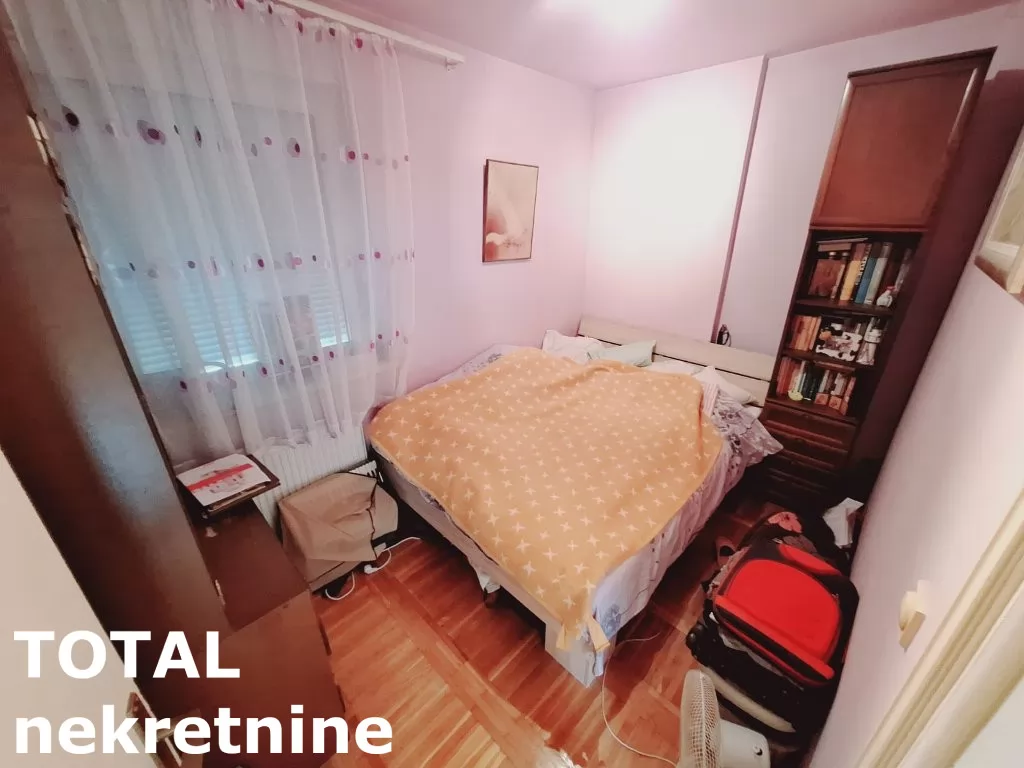 Stan,NOVI SAD,BULEVAR,kv: 80.00, € 196000, ID: 1099704 14