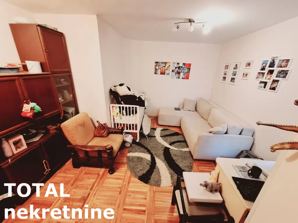 Stan,NOVI SAD,BULEVAR,kv: 80.00, € 196000, ID: 1099704 17