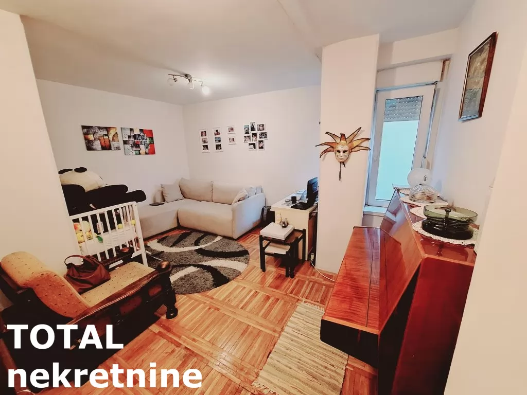 Stan,NOVI SAD,BULEVAR,kv: 80.00, € 196000, ID: 1099704 18