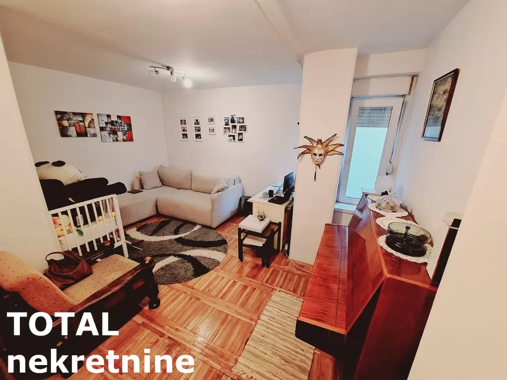 Stan,NOVI SAD,BULEVAR,kv: 80.00, € 196000, ID: 1099704 19