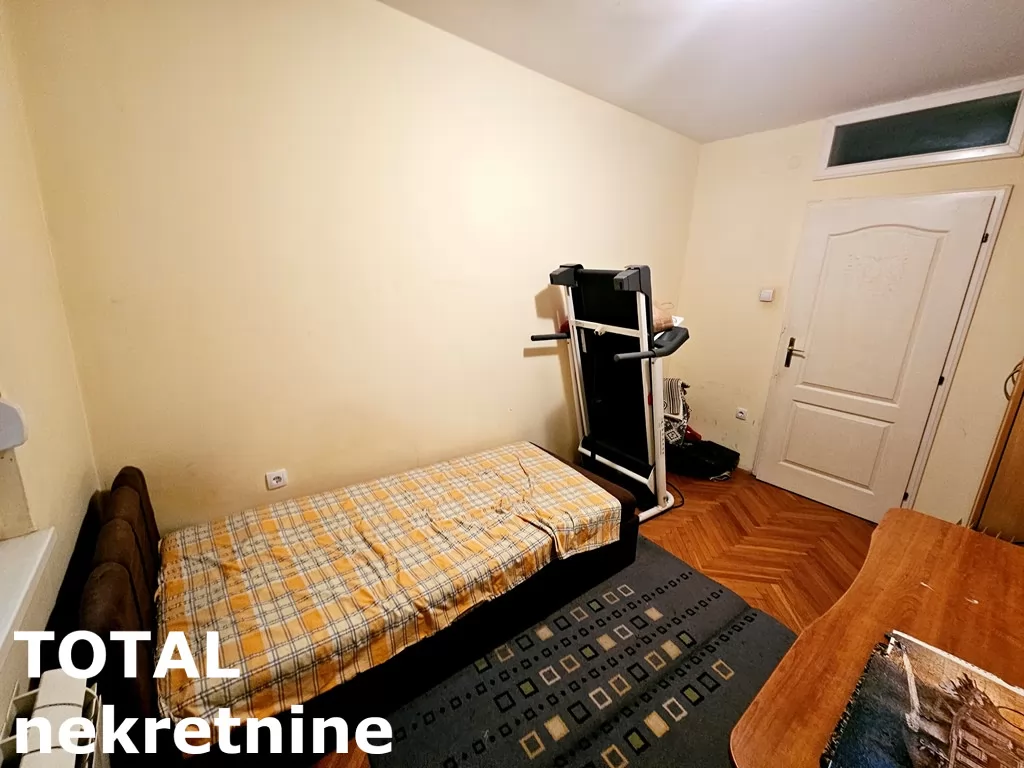 Stan,NOVI SAD,BULEVAR,kv: 90.00, € 240800, ID: 1101043 12