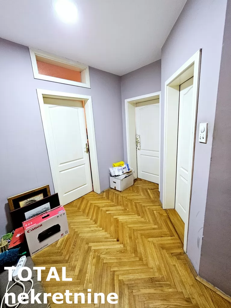 Stan,NOVI SAD,BULEVAR,kv: 90.00, € 240800, ID: 1101043 15