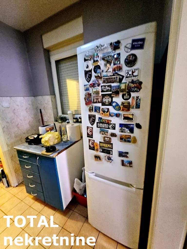 Stan,NOVI SAD,BULEVAR,kv: 90.00, € 240800, ID: 1101043 17