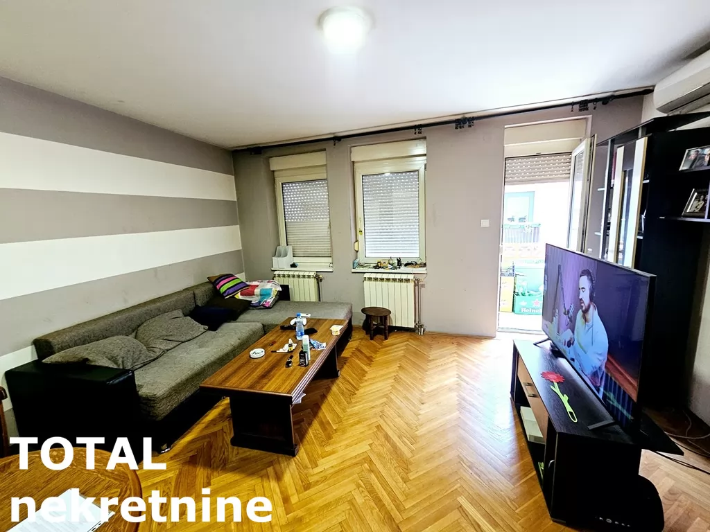 Stan,NOVI SAD,BULEVAR,kv: 90.00, € 240800, ID: 1101043 4