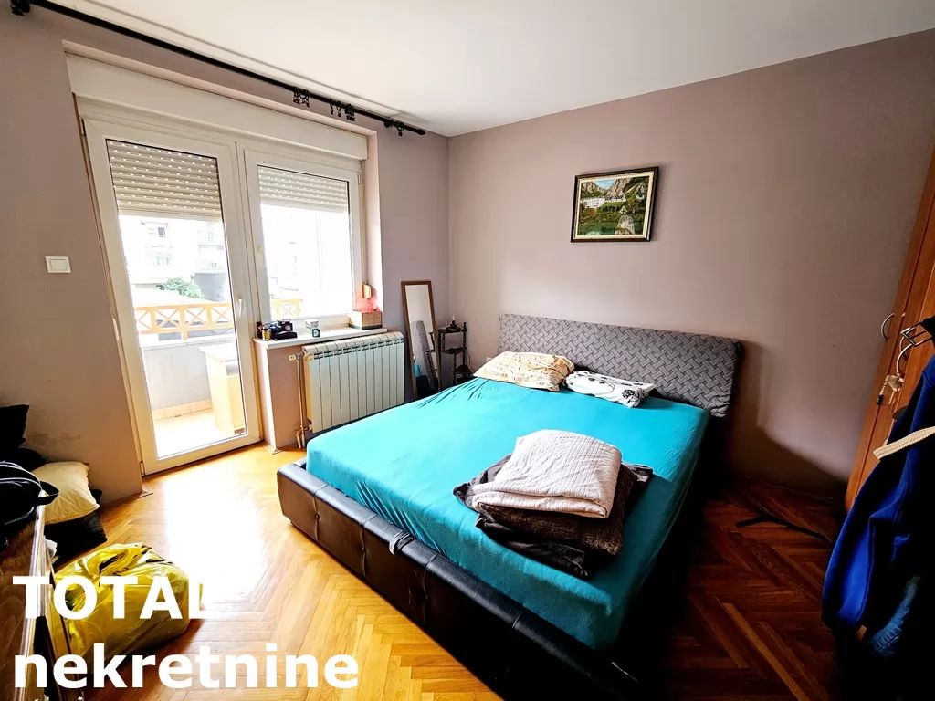 Stan,NOVI SAD,BULEVAR,kv: 90.00, € 240800, ID: 1101043 7