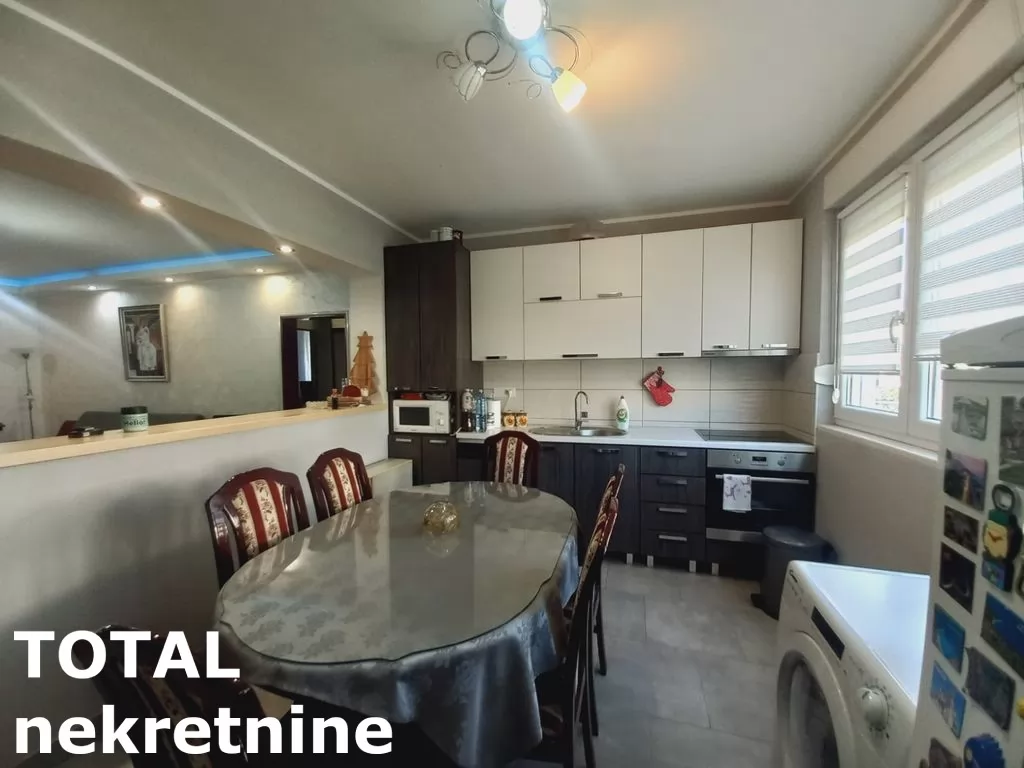 Stan,NOVI SAD,BULEVAR,kv: 97.00, € 236900, ID: 1096991 12