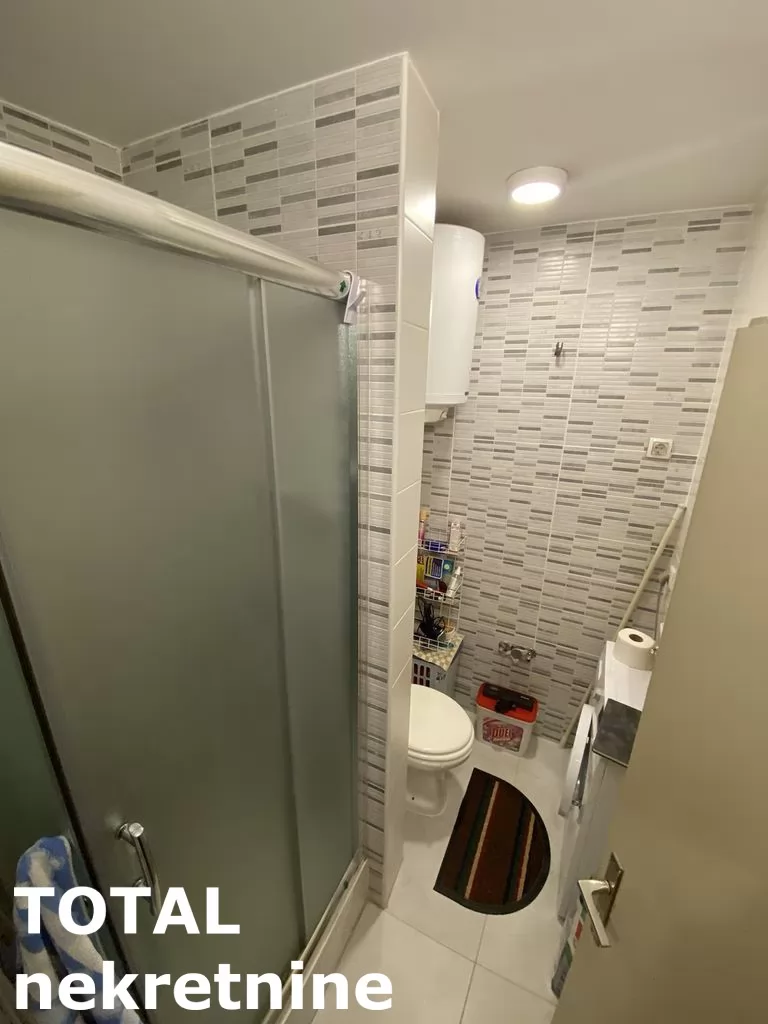 Stan,NOVI SAD,BULEVAR,kv: 97.00, € 236900, ID: 1096991 24