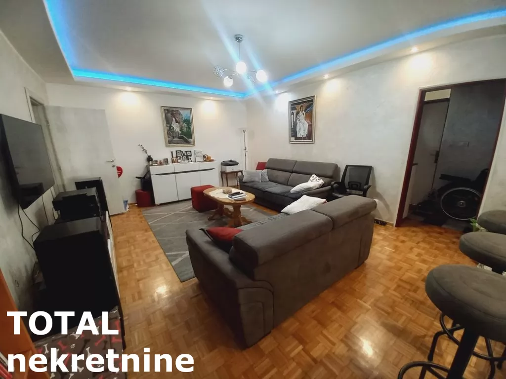 Stan,NOVI SAD,BULEVAR,kv: 97.00, € 236900, ID: 1096991 4