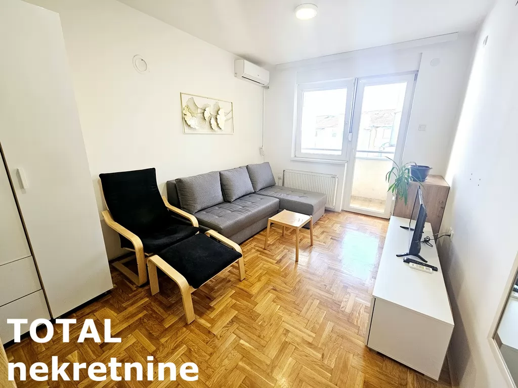 Stan,NOVI SAD,BULEVAR PATRIJARHA PAVLA,kv: 26.00, € 83000, ID: 1101349 4