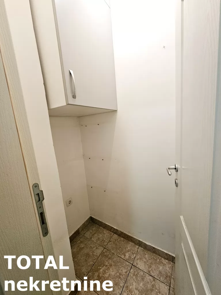 Stan,NOVI SAD,BULEVAR PATRIJARHA PAVLA,kv: 26.00, € 83000, ID: 1101349 5