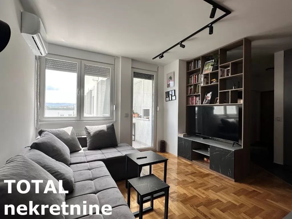 Stan,NOVI SAD,BULEVAR PATRIJARHA PAVLA,kv: 43.00, € 133900, ID: 1100623 3