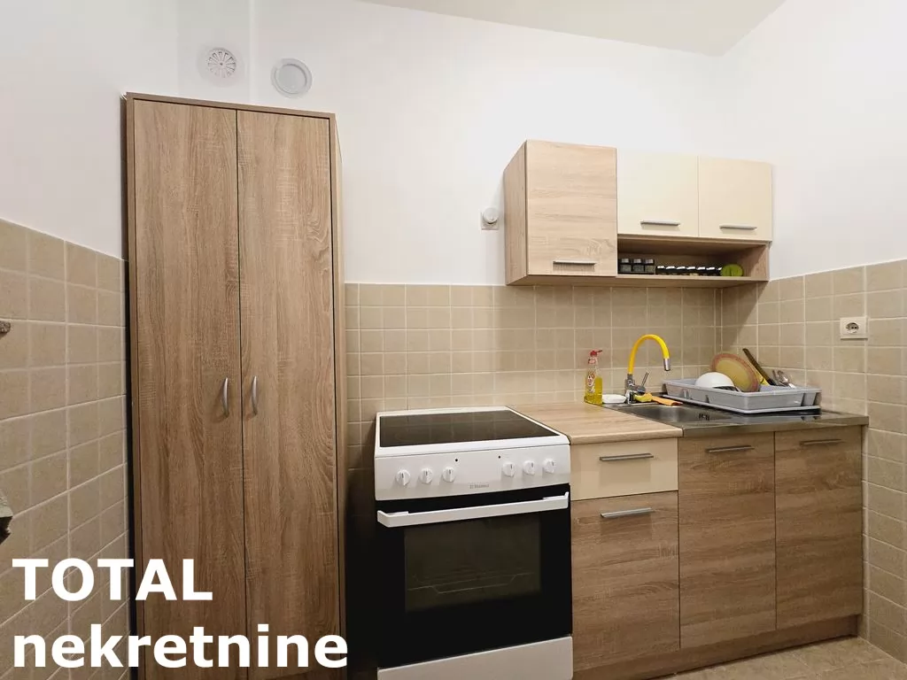 Stan,NOVI SAD,BULEVAR PATRIJARHA PAVLA,kv: 48.00, € 116000, ID: 1098832 9