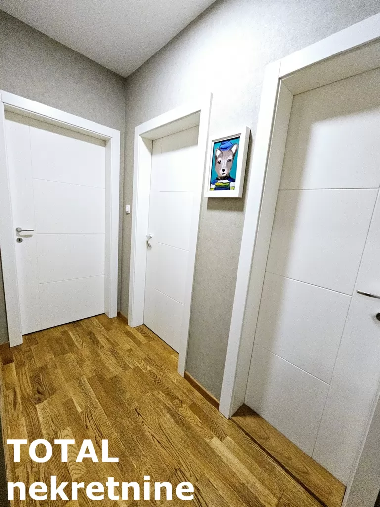 Stan,NOVI SAD,BULEVAR PATRIJARHA PAVLA,kv: 84.00, € 235000, ID: 1100484 18