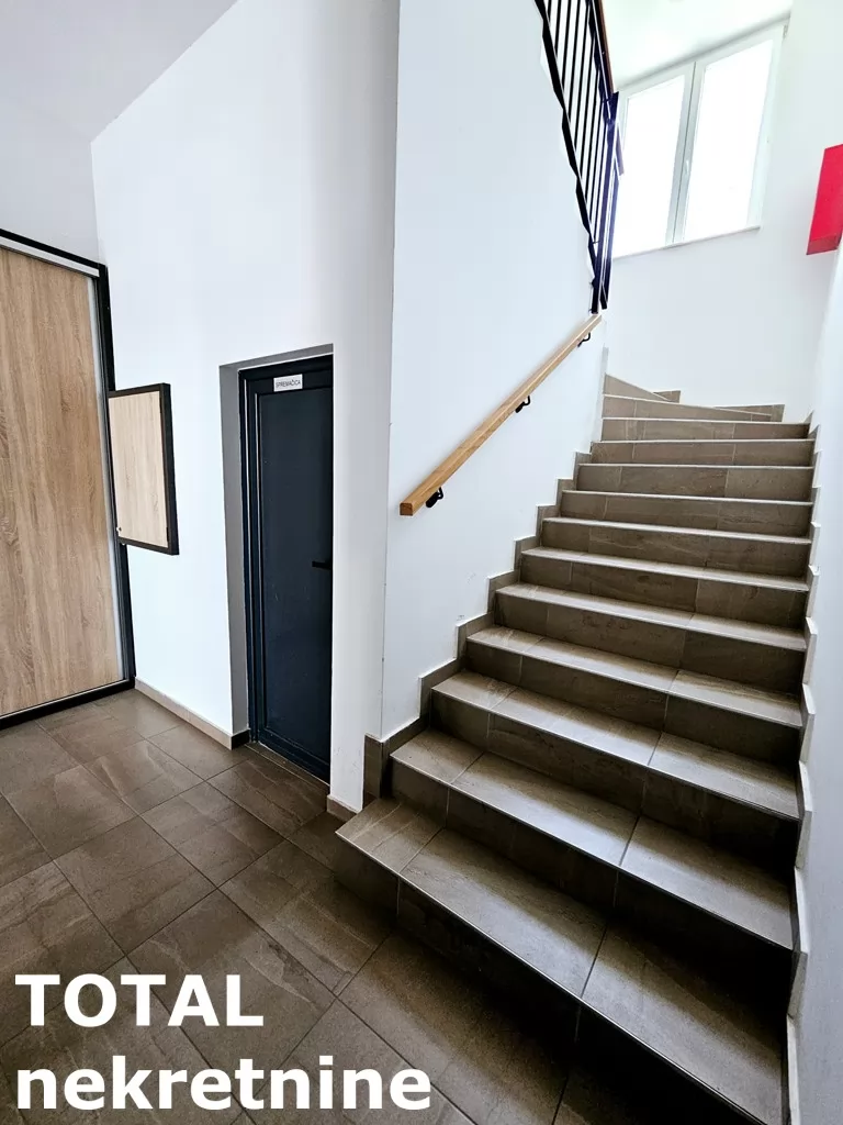 Stan,NOVI SAD,BULEVAR PATRIJARHA PAVLA,kv: 84.00, € 235000, ID: 1100484 21