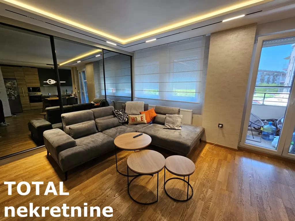 Stan,NOVI SAD,BULEVAR PATRIJARHA PAVLA,kv: 84.00, € 235000, ID: 1100484 3