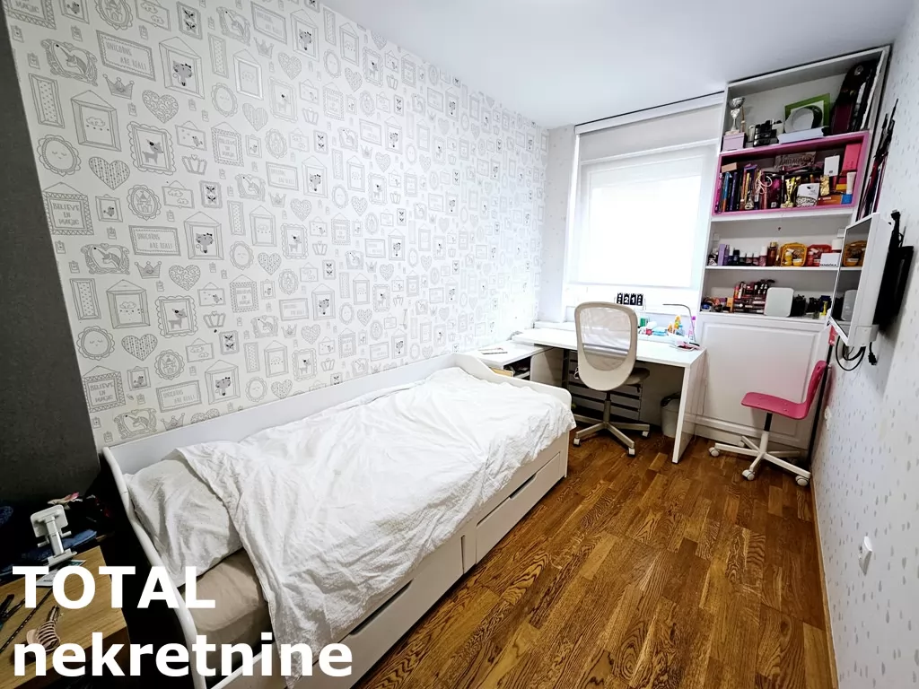 Stan,NOVI SAD,BULEVAR PATRIJARHA PAVLA,kv: 84.00, € 235000, ID: 1100484 8