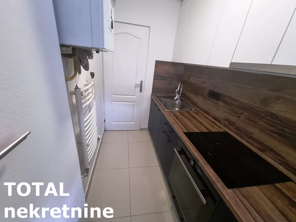 Stan,NOVI SAD,CARA DUSANA,kv: 43.00, € 143170, ID: 1101023 8