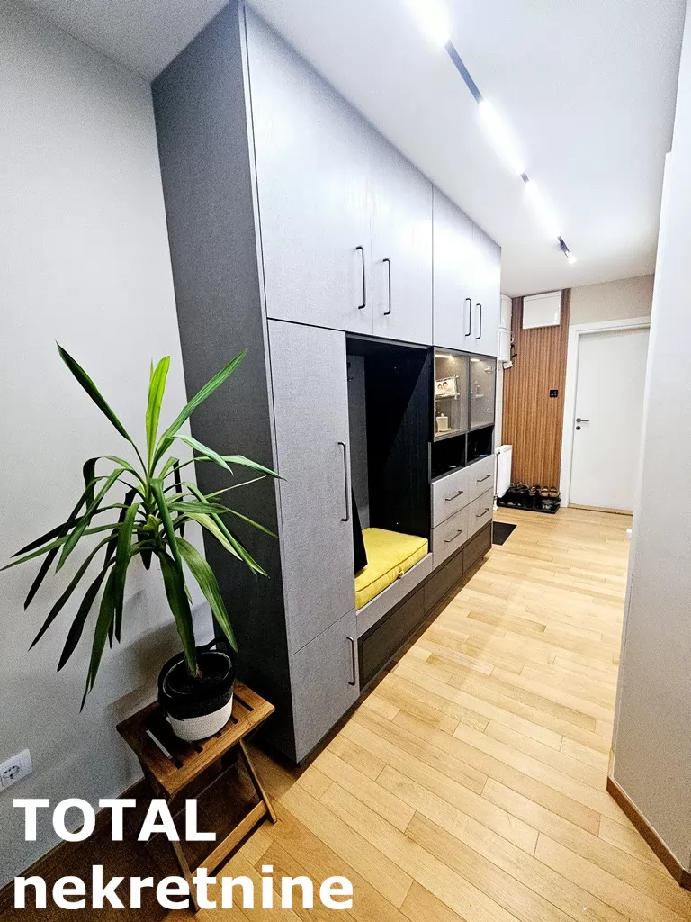 Stan,NOVI SAD,CARA DUSANA,kv: 69.00, € 236900, ID: 1100676 12