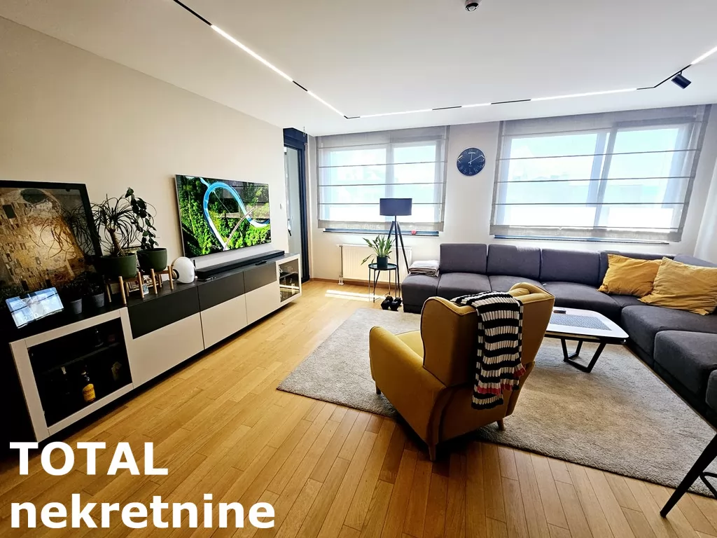 Stan,NOVI SAD,CARA DUSANA,kv: 69.00, € 236900, ID: 1100676 2