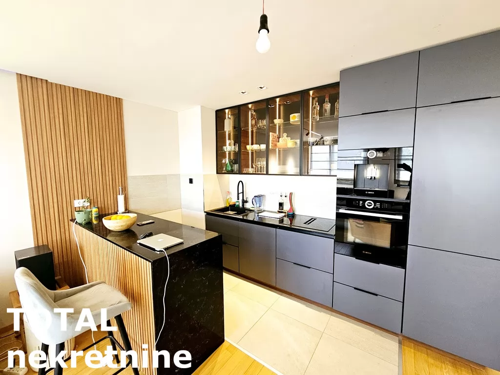 Stan,NOVI SAD,CARA DUSANA,kv: 69.00, € 236900, ID: 1100676 6