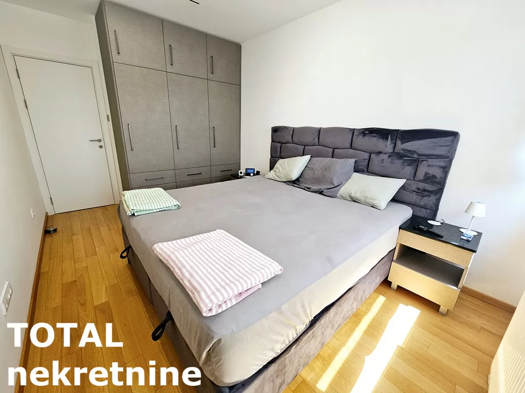 Stan,NOVI SAD,CARA DUSANA,kv: 69.00, € 236900, ID: 1100676 9