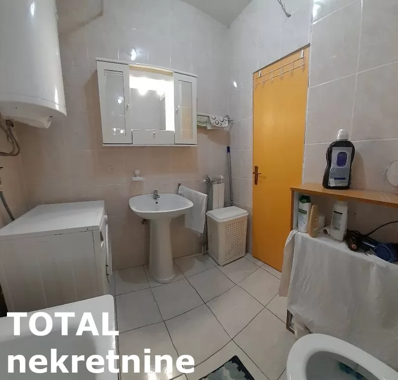 Stan,NOVI SAD,CARA DUSANA,kv: 78.00, € 128600, ID: 1100142 12