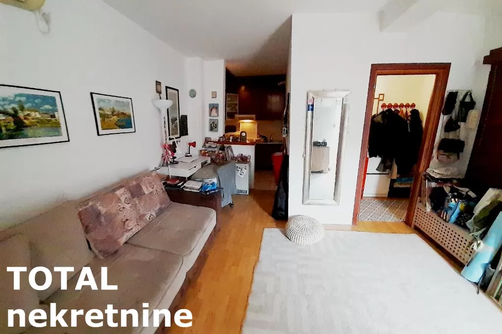 Stan,NOVI SAD,CARA DUSANA,kv: 78.00, € 128600, ID: 1100142 2