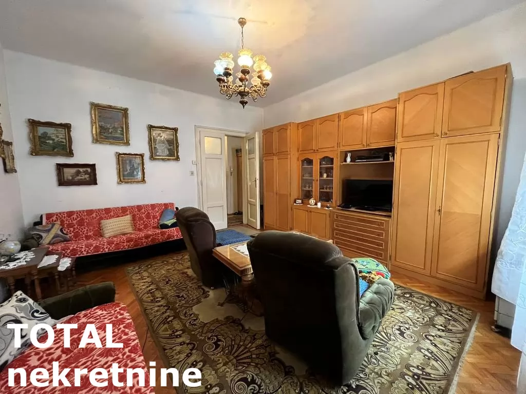 Stan,NOVI SAD,CENTAR,kv: 102.00, € 285600, ID: 1100491 2