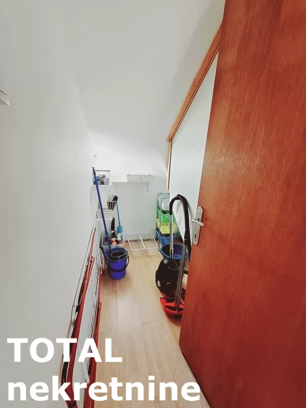 Stan,NOVI SAD,CENTAR,kv: 103.00, € 200000, ID: 1099168 16