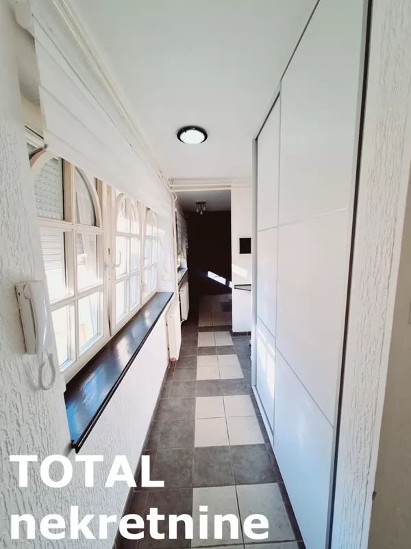 Stan,NOVI SAD,CENTAR,kv: 103.00, € 200000, ID: 1099168 8