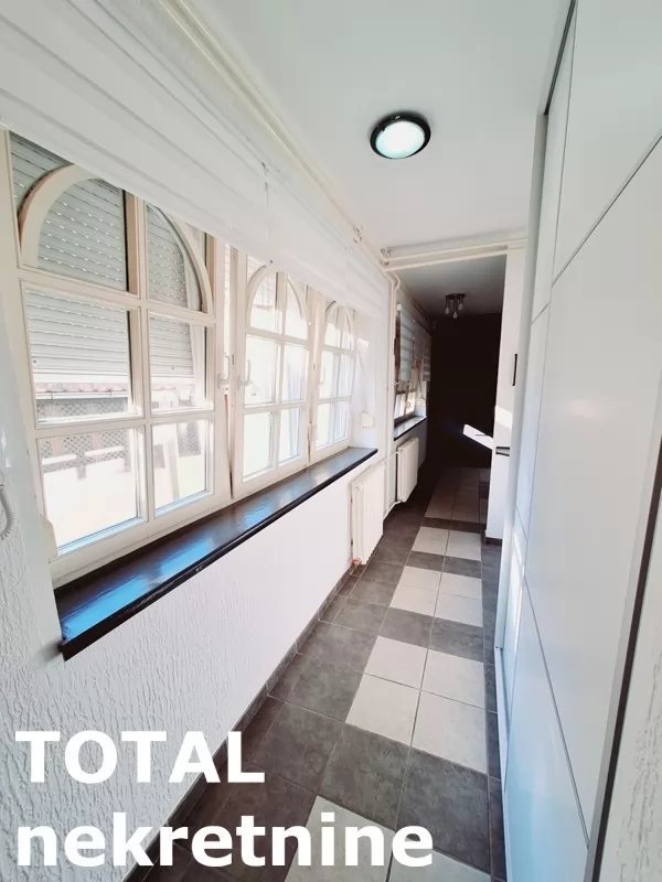 Stan,NOVI SAD,CENTAR,kv: 103.00, € 200000, ID: 1099168 9