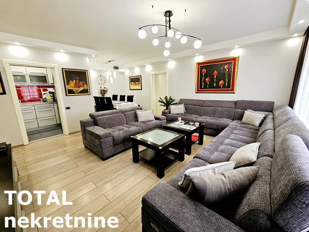 Stan,NOVI SAD,CENTAR,kv: 105.00, € 319300, ID: 1100389 2