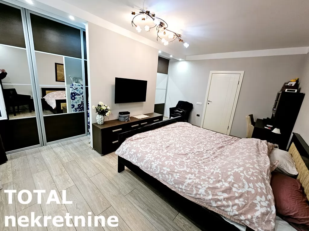 Stan,NOVI SAD,CENTAR,kv: 105.00, € 319300, ID: 1100389 6