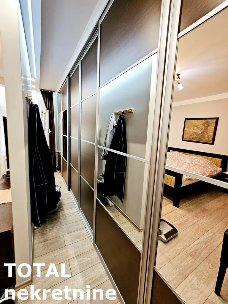 Stan,NOVI SAD,CENTAR,kv: 105.00, € 319300, ID: 1100389 7