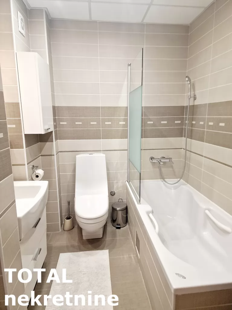 Stan,NOVI SAD,CENTAR,kv: 105.00, € 509850, ID: 1099939 12