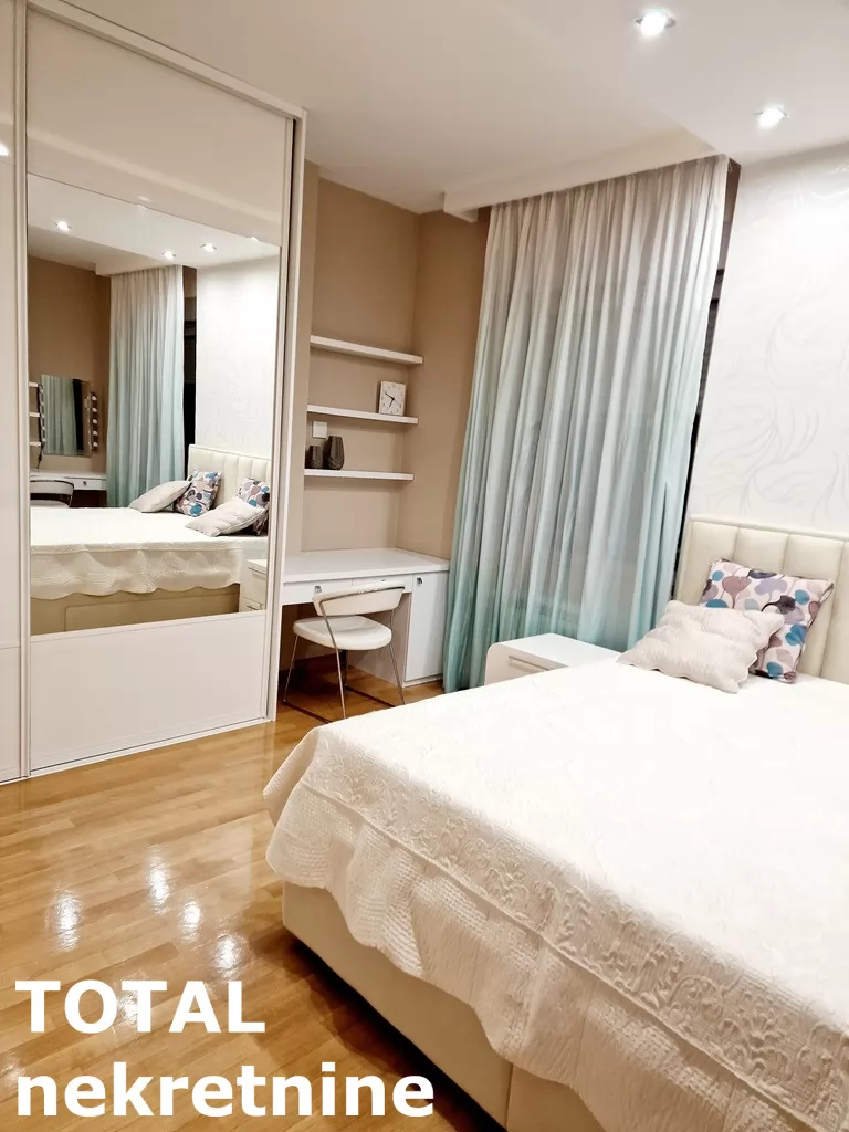 Stan,NOVI SAD,CENTAR,kv: 105.00, € 509850, ID: 1099939 9