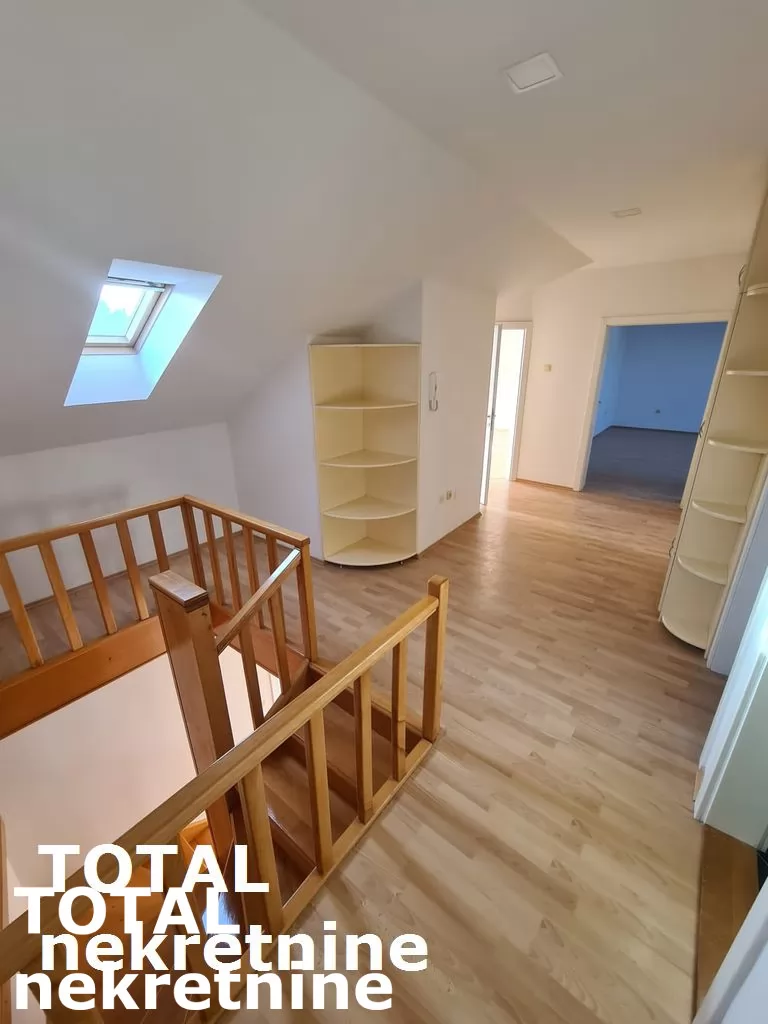 Stan,NOVI SAD,CENTAR,kv: 108.00, € 256470, ID: 1094134 8