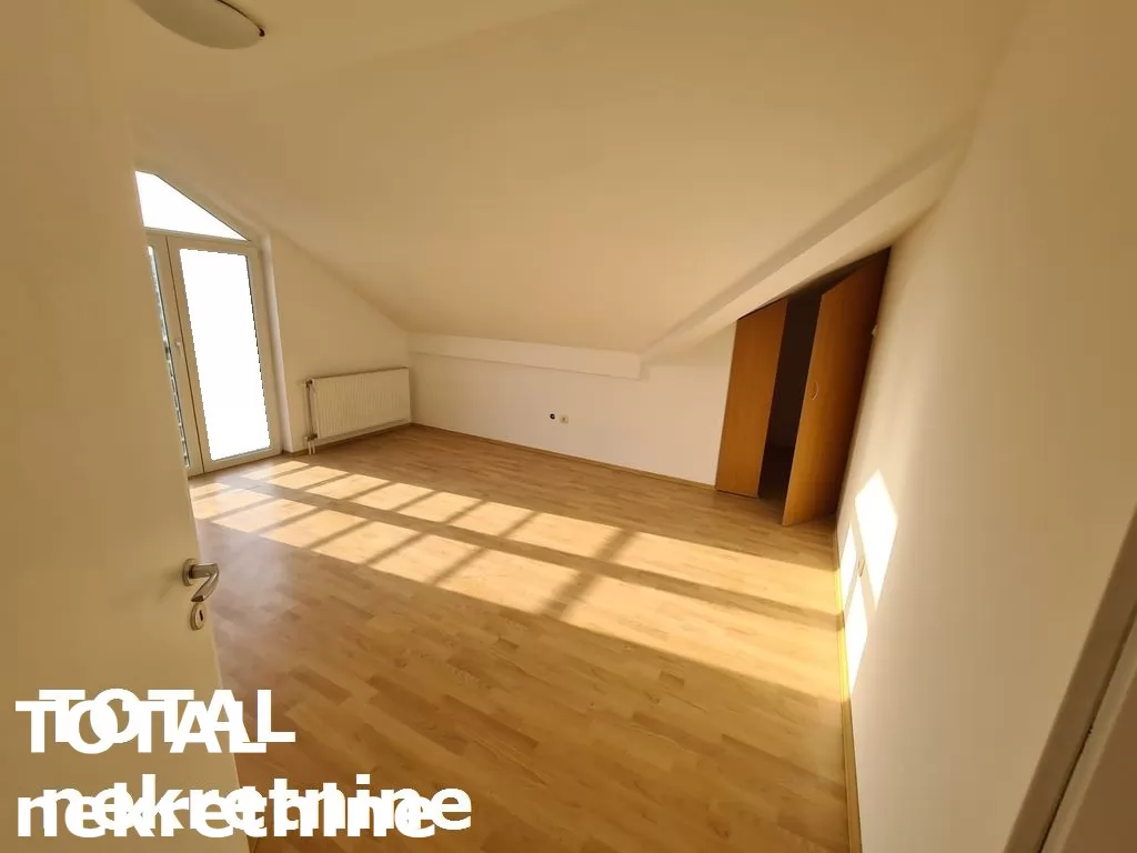 Stan,NOVI SAD,CENTAR,kv: 108.00, € 256470, ID: 1094134 9