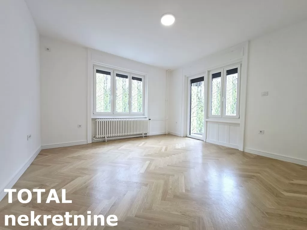 Stan,NOVI SAD,CENTAR,kv: 112.00, € 392000, ID: 1100351 12