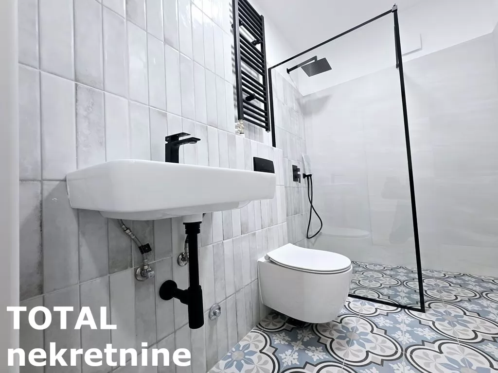 Stan,NOVI SAD,CENTAR,kv: 112.00, € 392000, ID: 1100351 16