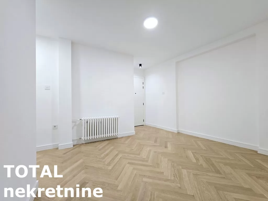 Stan,NOVI SAD,CENTAR,kv: 112.00, € 392000, ID: 1100351 7