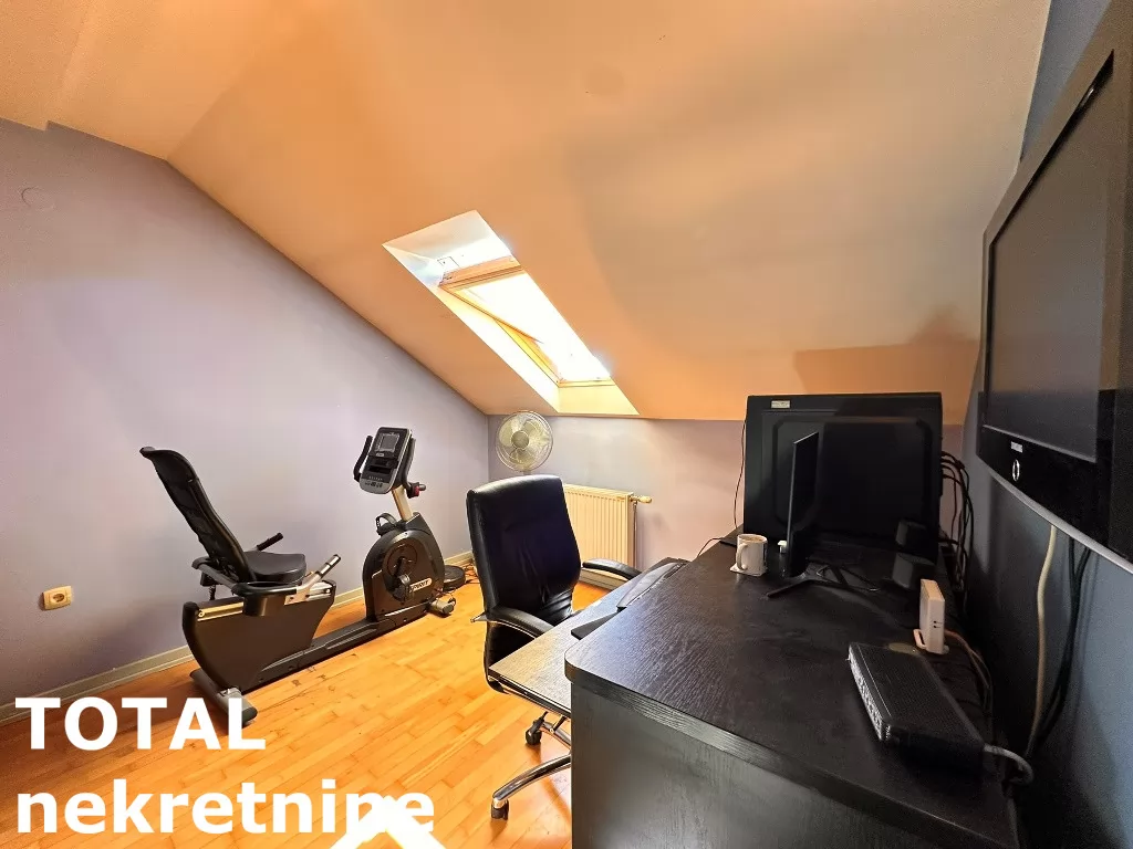 Stan,NOVI SAD,CENTAR,kv: 114.00, € 266990, ID: 1101345 15