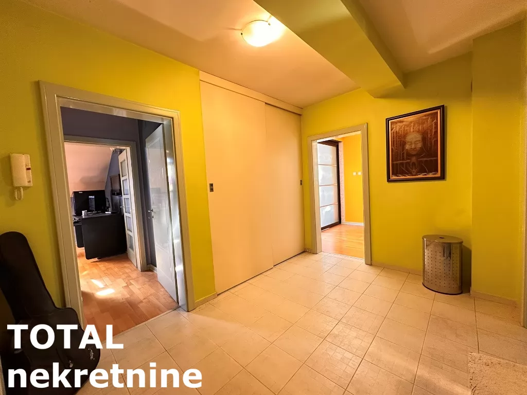 Stan,NOVI SAD,CENTAR,kv: 114.00, € 266990, ID: 1101345 24