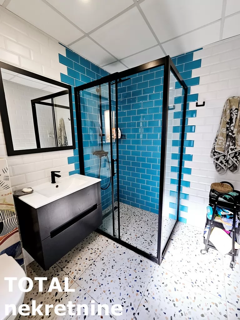 Stan,NOVI SAD,CENTAR,kv: 117.00, € 373580, ID: 1100594 17