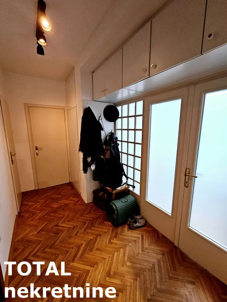 Stan,NOVI SAD,CENTAR,kv: 117.00, € 373580, ID: 1100594 5