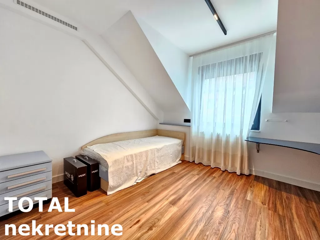 Stan,NOVI SAD,CENTAR,kv: 119.00, € 321300, ID: 1100252 13